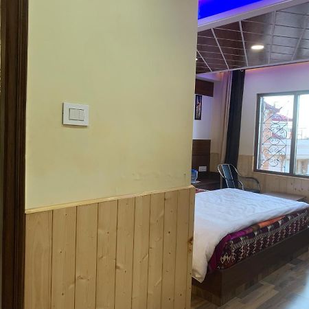 Valley Crown B&B Shimla Exterior foto