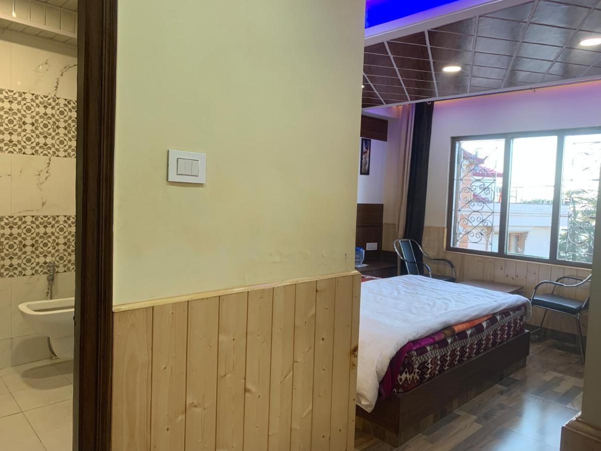 Valley Crown B&B Shimla Exterior foto